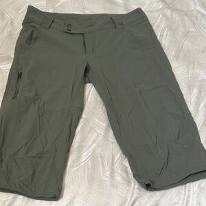Columbia Sage Green Pants